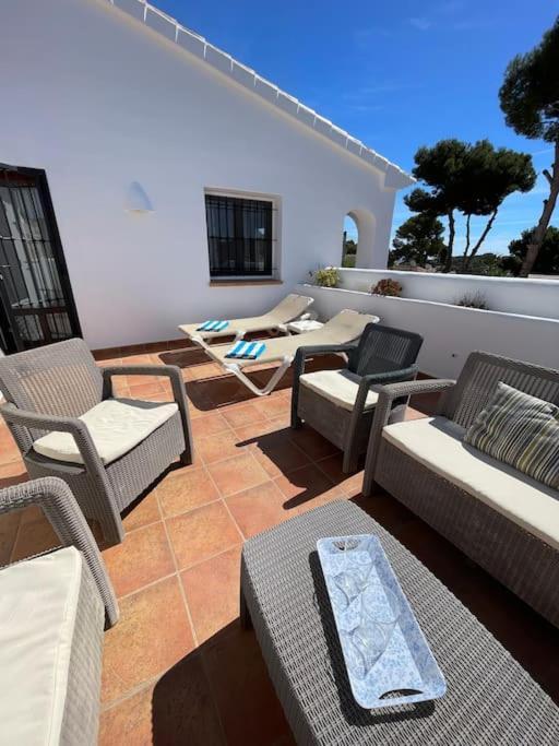 Villa In Moraira - El Faro Экстерьер фото