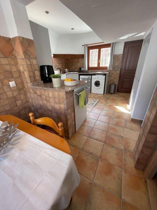 Villa In Moraira - El Faro Экстерьер фото