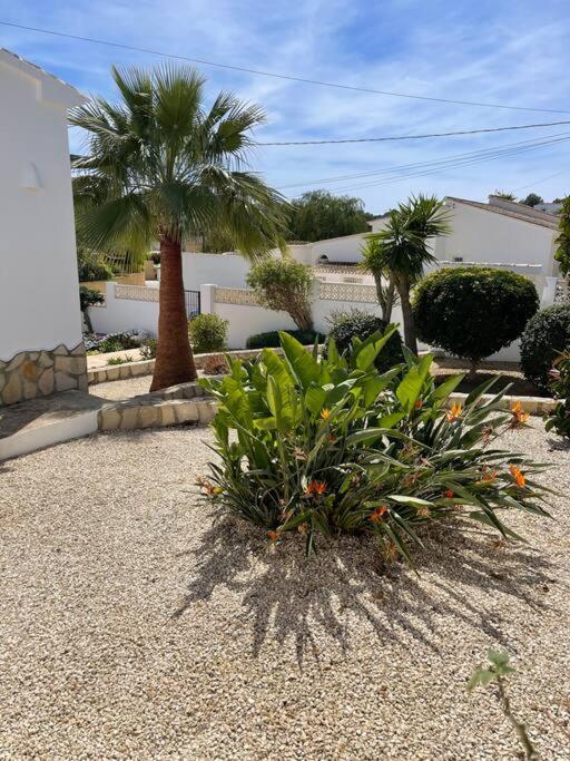 Villa In Moraira - El Faro Экстерьер фото