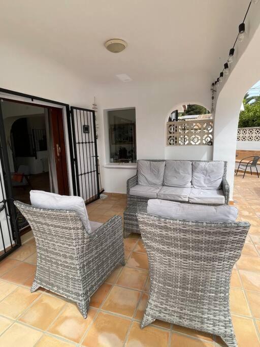 Villa In Moraira - El Faro Экстерьер фото