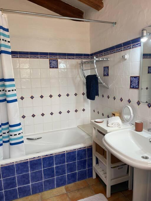 Villa In Moraira - El Faro Экстерьер фото