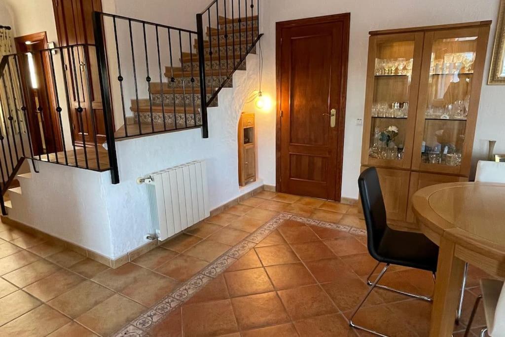 Villa In Moraira - El Faro Экстерьер фото
